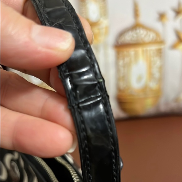 Coach Black and White and dark Olive  Signature Shoulder Bag - Picture 9 of 12